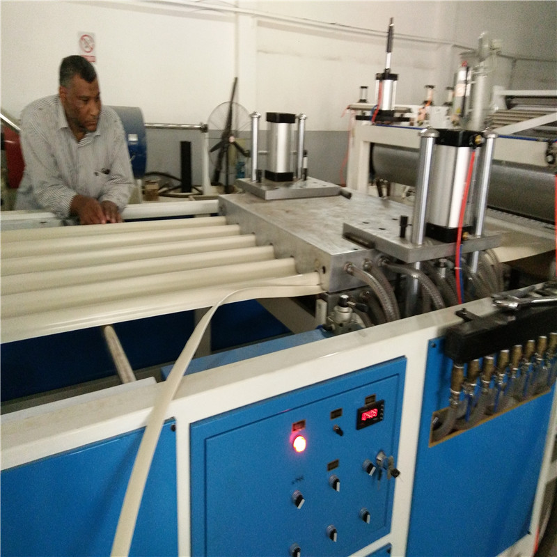 SJSZ-80/156 Линия по производству волнистых плит из ПВХ/ПК